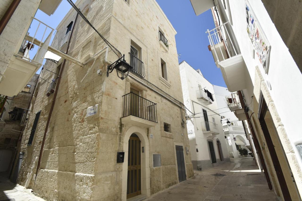 فيلا Casa Rosilu مونوبولي المظهر الخارجي الصورة